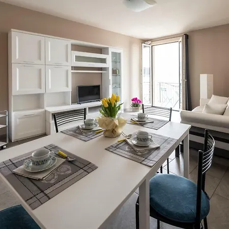 Casa Mari Fronte Daire *